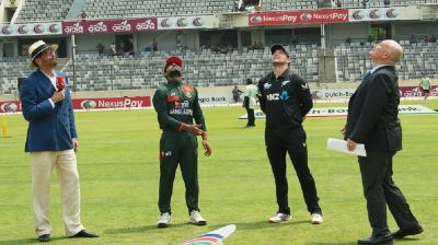 টসে হেরে ব্যাটিংয়ে বাংলাদেশ