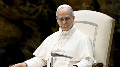 যুক্তরাষ্ট্র ও ইরানকে আলোচনায় ফেরার আহ্বান পোপ লিও’র