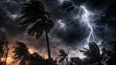 ১০০ কিমি বেগে ধেয়ে আসছে শক্তিশালী কালবৈশাখী ঝড়