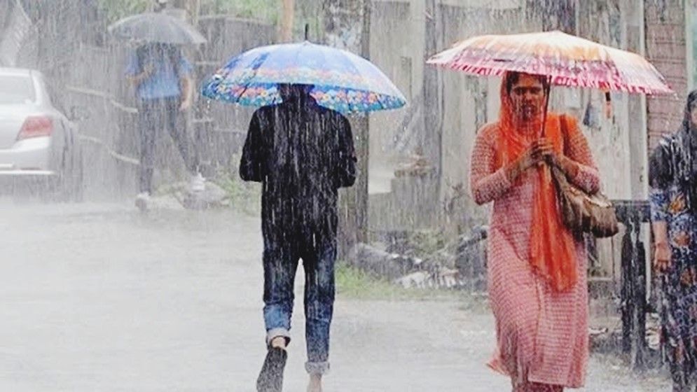 ঢাকাসহ যেসব অঞ্চলে ঝড় ও বজ্রবৃষ্টির আভাস