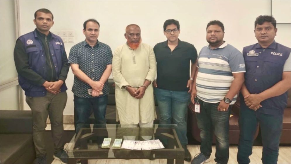 হজক্যাম্পে সৌদি রিয়াল চুরির ঘটনায় গ্রেপ্তার ২, সাড়ে ১৭ হাজার রিয়াল উদ্ধার