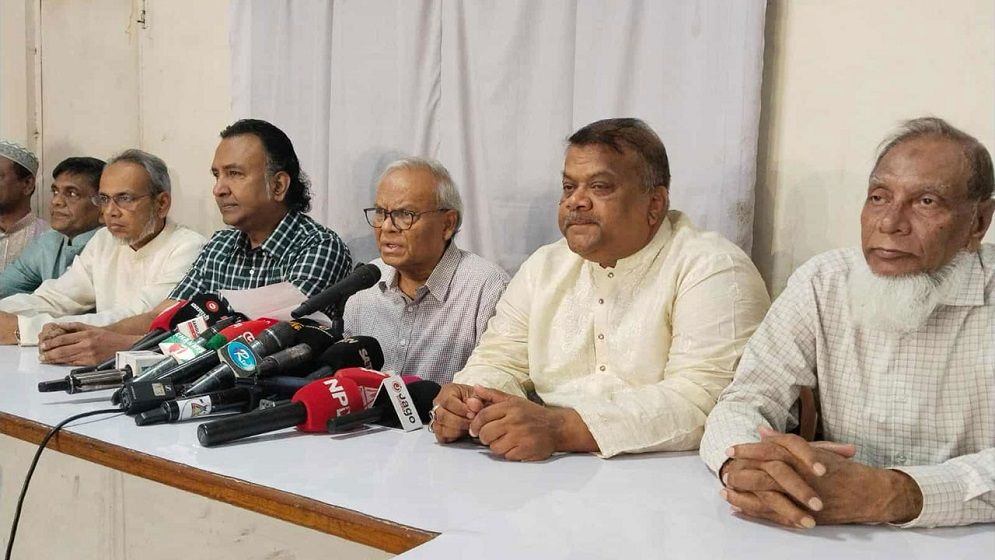 জিয়াউর রহমানের শাহাদাতবার্ষিকী উপলক্ষে রাজনৈতিক সতর্কবার্তা দিলেন রুহুল কবির রিজভী