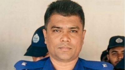 সোনারগাঁ থানা থেকে বদলির পরও দায়িত্ব ছাড়ছেন না ওসি!