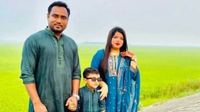 সড়কে প্রাণ গেল একই পরিবারের ৩ জন নিহত