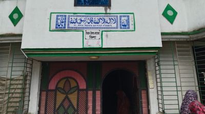 বগুড়ার শেরপুরে দিনের বেলায় দুর্ধর্ষ চুরি