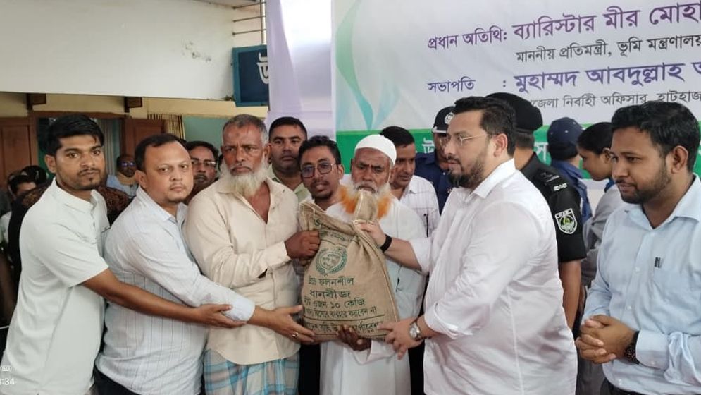 প্রতিশ্রুতি নয় প্রতিশ্রুতি বাস্তবায়ন করে দেশের মানুষকে দেখিয়ে দিচ্ছে সরকার: ভূমি প্রতিমন্ত্রী