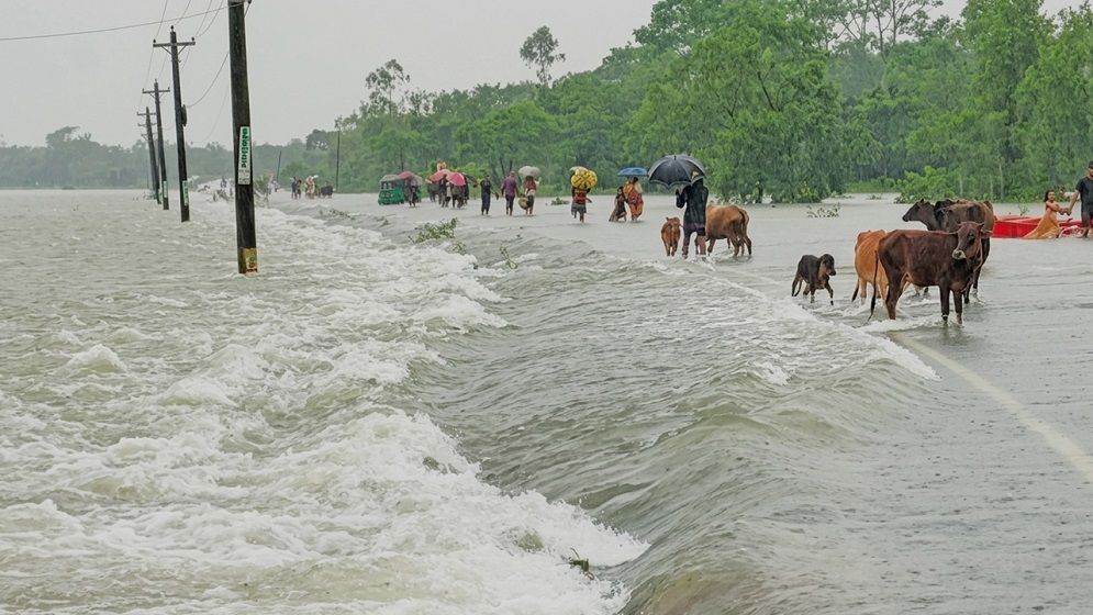 উত্তর ও উত্তর-পূর্বাঞ্চলে ১০ জেলায় বন্যার আশঙ্কা