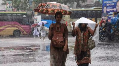 দুপুরের মধ্যে ঢাকাসহ ১৫ জেলায় ঝড়বৃষ্টির আভাস
