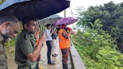 রাঙামাটিতে ভারী বৃষ্টিতে পাহাড় ধসের শঙ্কা, চলছে মাইকিং
