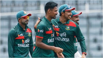 অজিদের বিপক্ষে টি-টোয়েন্টি দল শক্তিশালী করল বিসিবি