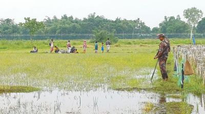 শূন্যরেখায় ধুঁকছে মানবতা