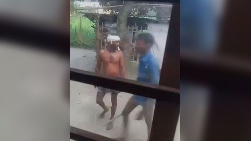 গরু চরানো নিয়ে সংঘর্ষ, আহত অন্তত ৭