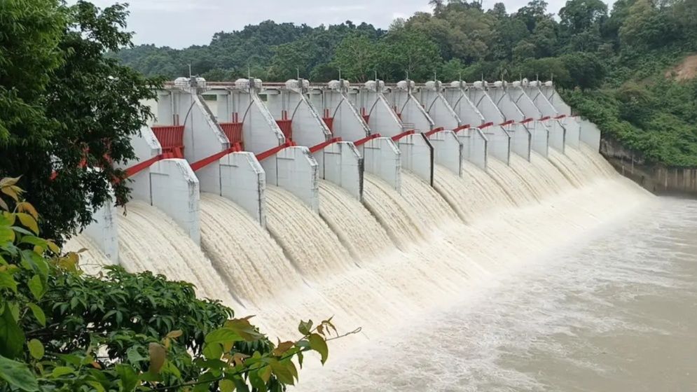 খুলে দেওয়া হলো কাপ্তাই বাঁধের ১৬ জলকপাট