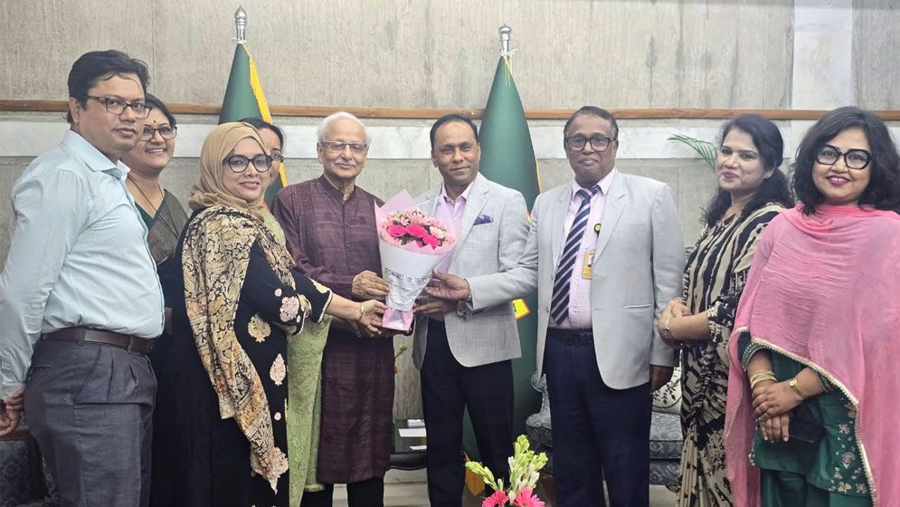 ডেপুটি স্পিকারের সঙ্গে জাতীয় কন্যাশিশু অ্যাডভোকেসি ফোরামের সৌজন্য সাক্ষাৎ