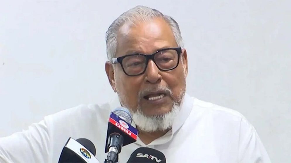 এভারকেয়ার হাসপাতালে ভর্তি বিএনপি নেতা নজরুল ইসলাম খান