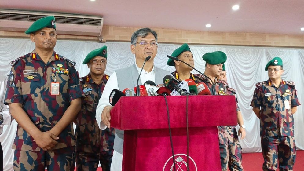 জিয়াউর রহমান হত্যা মামলায় মোজাফফরের বিচার সেনা আইনে হবে: স্বরাষ্ট্রমন্ত্রী