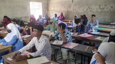 বগুড়ায় পরীক্ষা দেওয়ার সুযোগ পেল প্রতারণার শিকার ৭ শিক্ষার্থী