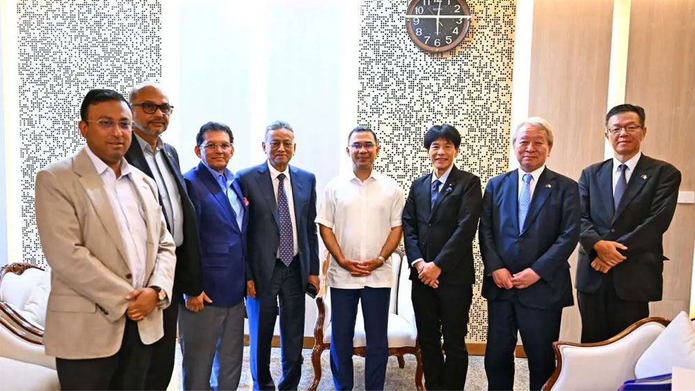 প্রধানমন্ত্রীর সঙ্গে জাপানি প্রতিনিধি দলের সাক্ষাৎ