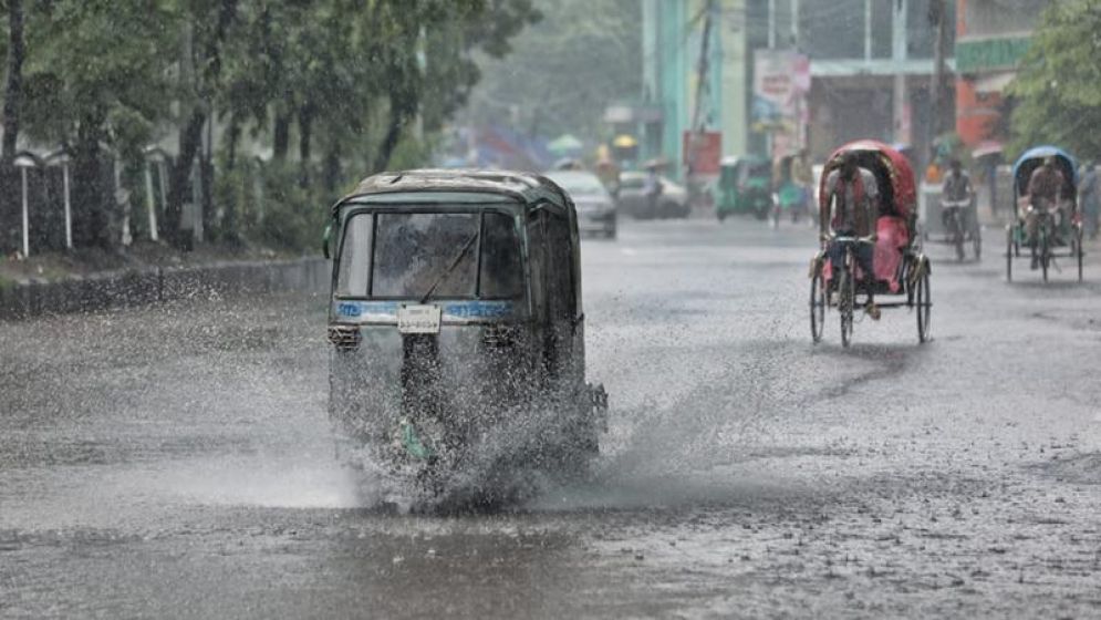 রাজধানীতে ৬ ঘণ্টায় ৭৬ মিলিমিটার বৃষ্টি