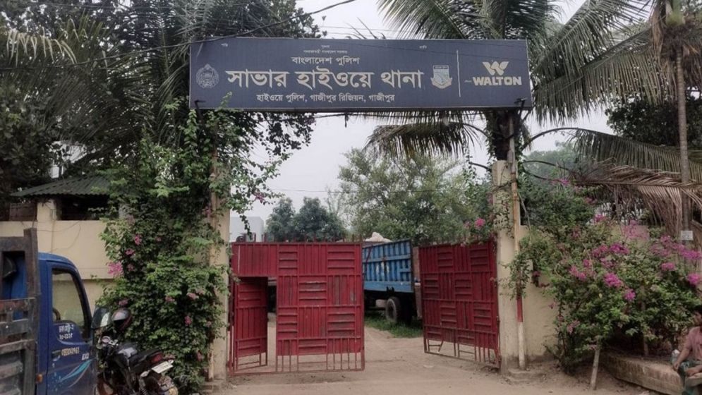 ঢাকা-আরিচা মহাসড়কে চার গাড়ির সংঘর্ষে প্রাণ গেল ২ শিক্ষার্থীর