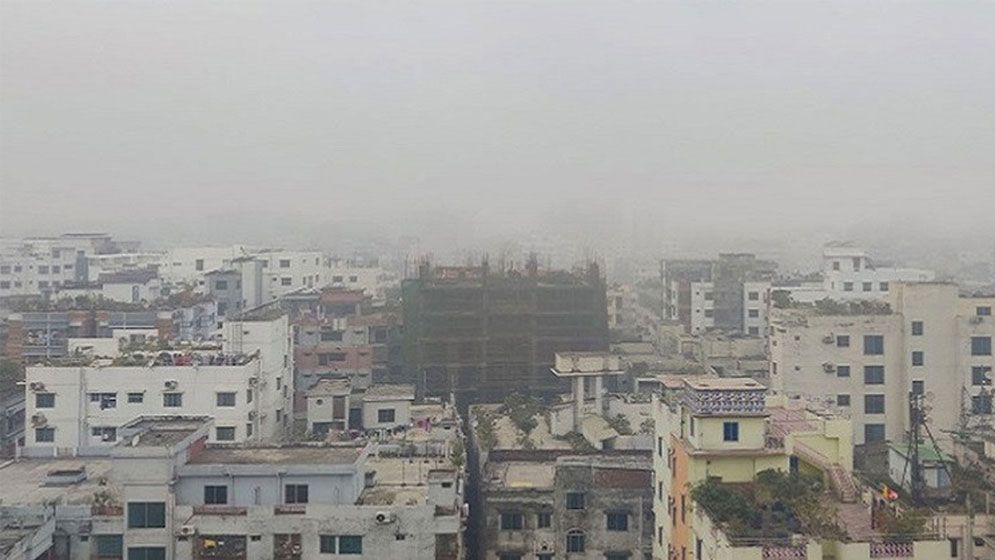 দুপুর পর্যন্ত মেঘলা থাকতে পারে ঢাকার আকাশ