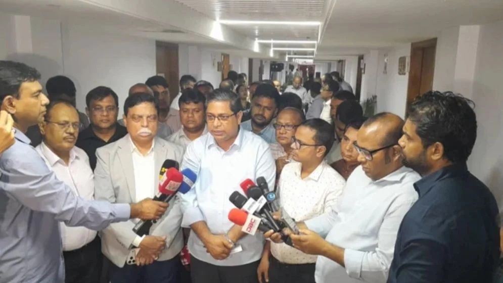 চলতি অর্থবছরের মধ্যেই দেশের পাঁচ ধরনের স্থানীয় সরকার নির্বাচন: প্রতিমন্ত্রী শাহে আলম