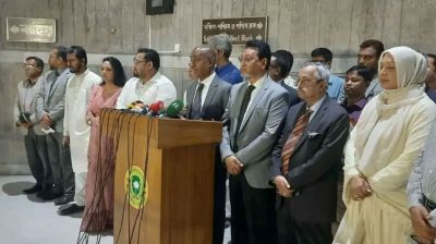 জুলাই সনদ সামনে রেখে পুরো সংবিধান পর্যালোচনা করবে বিশেষ কমিটি