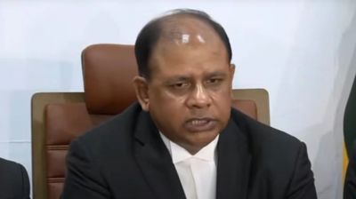 ওবায়দুল কাদেরকে ‘রাজনৈতিক জোকার’ বললেন চিফ প্রসিকিউটর
