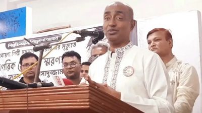 আমিও চাই, শেখ হাসিনা দেশে ফিরে আইনি পথে হাঁটুক: আইনমন্ত্রী
