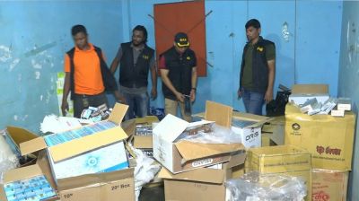 চট্টগ্রামে র‍্যাবের অভিযানে দেড় কোটি টাকার বিদেশি সিগারেট জব্দ