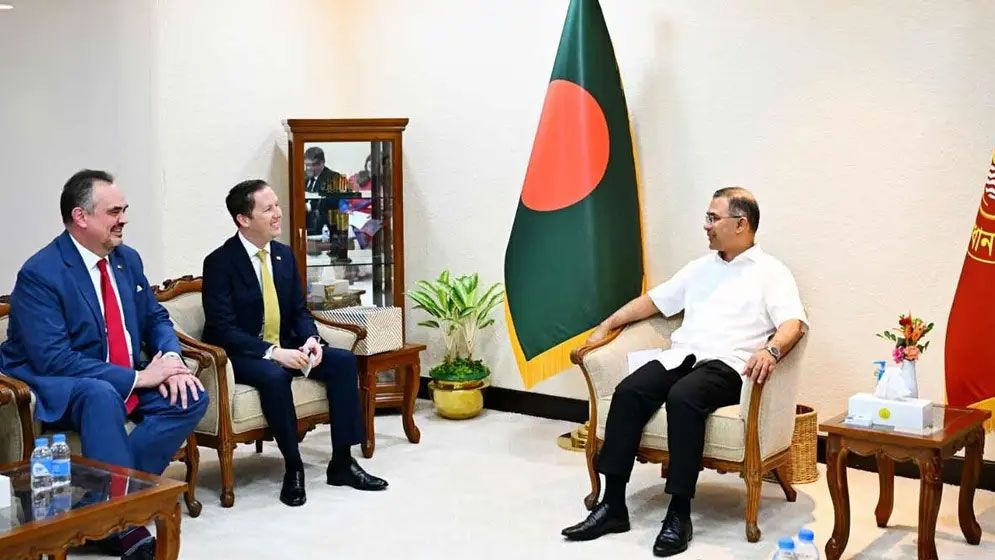 প্রধানমন্ত্রীর সঙ্গে যুক্তরাষ্ট্রের বিশেষ দূত সার্জিও গরের সাক্ষাৎ