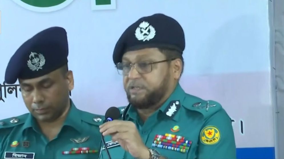 মোহাম্মদপুরে কিশোর গ্যাংয়ের অস্তিত্ব থাকবে না: ডিএমপি কমিশনার