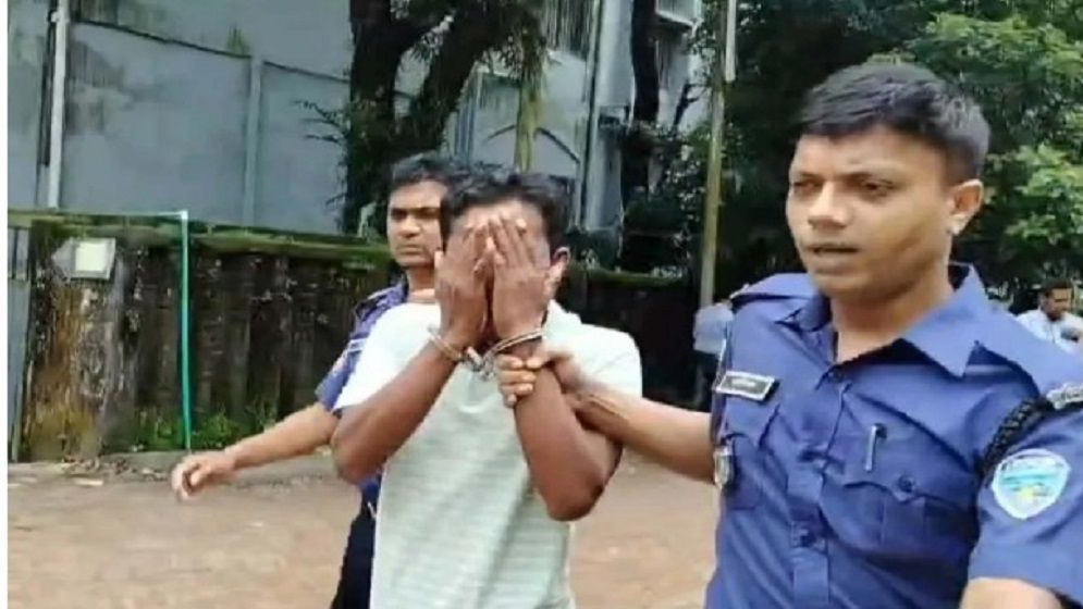 কক্সবাজারে পুলিশ সদস্যের স্ত্রীকে ধর্ষণ মামলায় একজনের যাবজ্জীবন