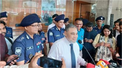 পুলিশকে বেআইনি নির্দেশনা দেবে না কমিশন: প্রধান নির্বাচন কমিশনার