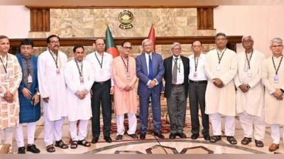 গণতন্ত্র সুপ্রতিষ্ঠিত হলে সব সম্প্রদায়ের অধিকার নিশ্চিত হবে: রাষ্ট্রপতি