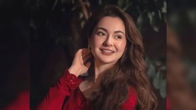 গানের জগতে পা রাখলেন হানিয়া আমির