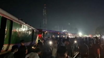 সান্তাহারে কুড়িগ্রাম এক্সপ্রেস লাইনচ্যুত, ট্রেন চলাচল বন্ধ