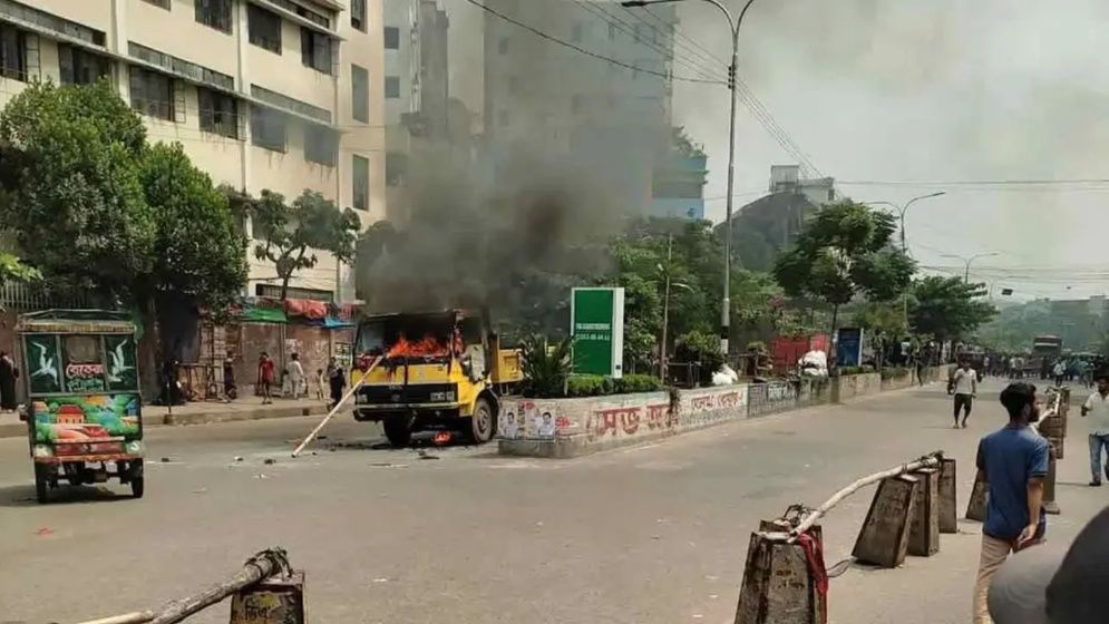 মিরপুরে উচ্ছেদে ভাঙচুর-আগুন : চার মামলায় আসামি ১০০০