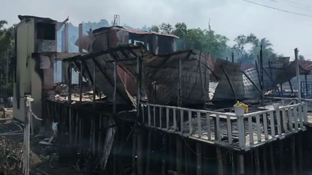 কক্সবাজারে রিসোর্টে অগ্নিকাণ্ডে নিহত ১০ জনের ৬ জনই নিকট আত্মীয়