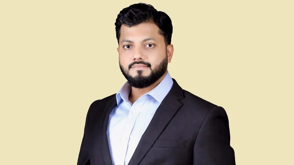 ইশরাককে মন্ত্রিসভা থেকে পদত্যাগের নির্দেশ প্রধানমন্ত্রীর