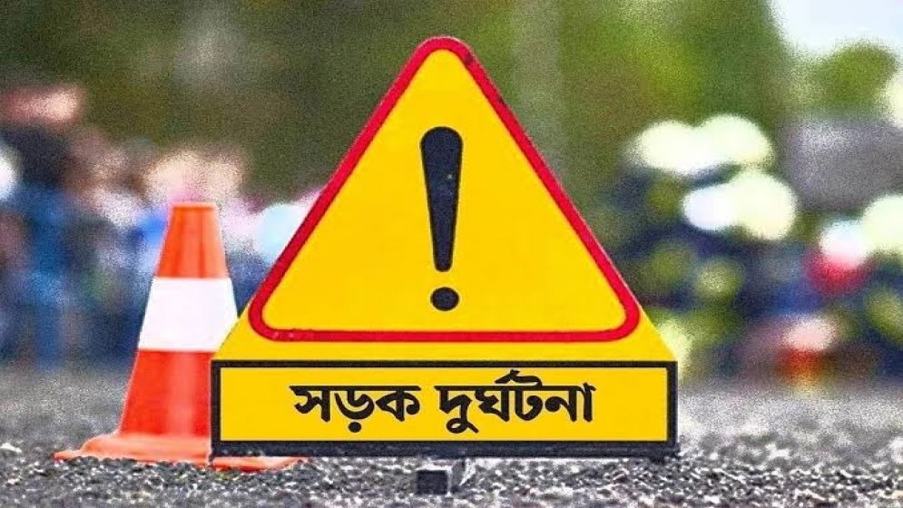 রংপুরে ট্রাকের পেছনে বাসের ধাক্কা, নিহত ৩