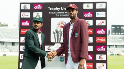 উইন্ডিজের বিপক্ষে ব্যাটিংয়ে বাংলাদেশ