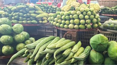 জ্বালানি তেলের দাম বাড়ার প্রভাব সবজির বাজারে